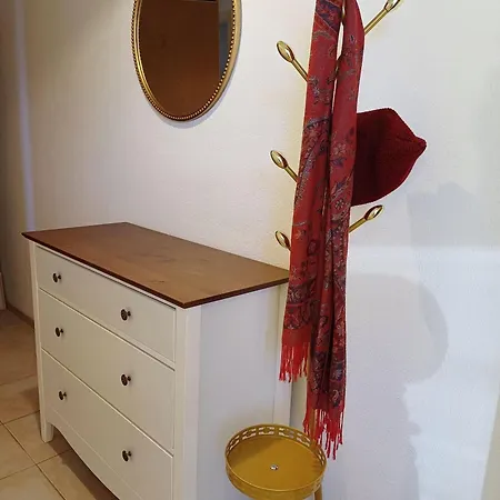 Haus-am-deich-wohnung-01 아파트 *